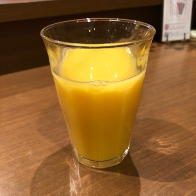 オレンジジュースの画像