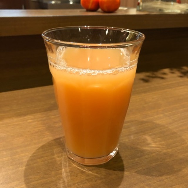 グレープフルーツジュースの画像